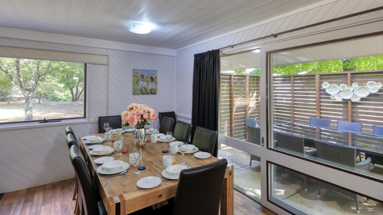 Big4 Porepunkah Holiday Park Bright Exterior photo